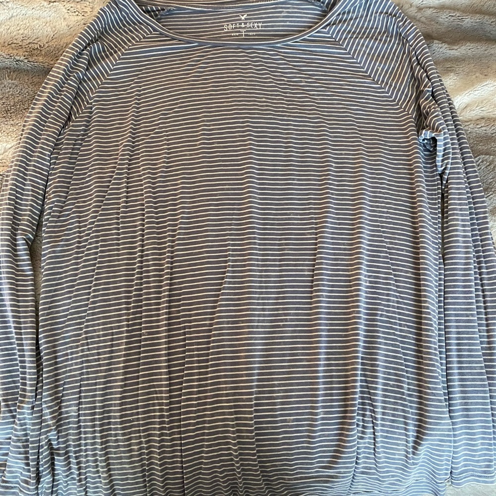 blue and white stripe american eagle long sleeve